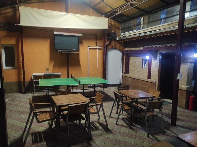 Dristor, vila-restaurant de lux, super solara, cu lift, piscina si crama